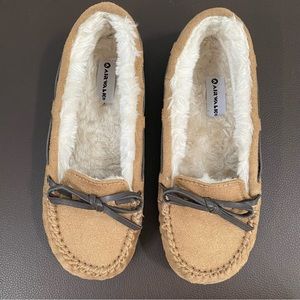 Payless Airwalk Flurry Slip On Moccasin Flat Little Kids Girl's Shoe Size 1.5